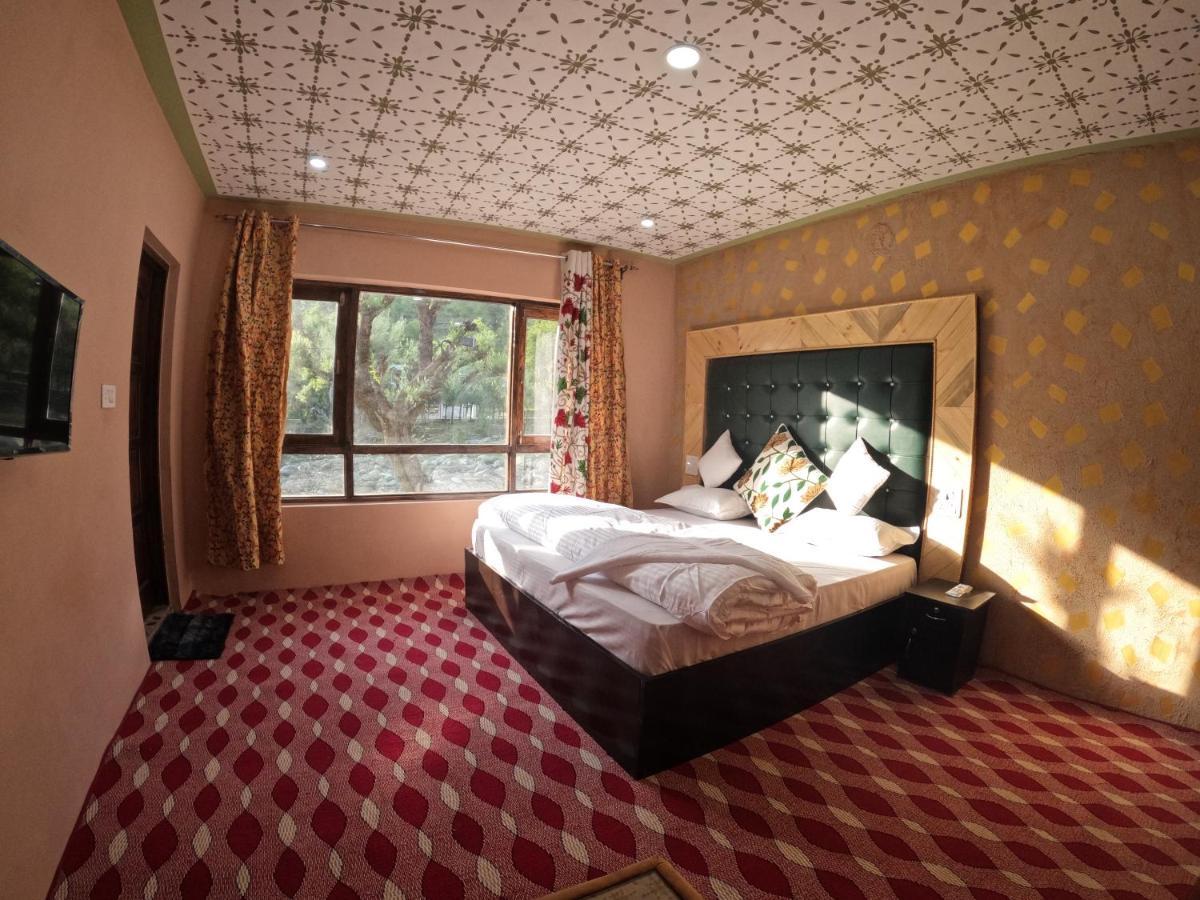 Hotel Seven Пагалґем Екстер'єр фото